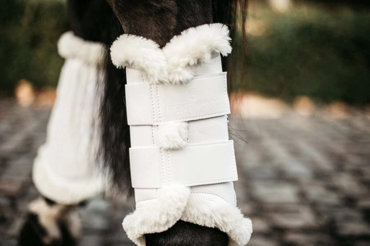 Kentucky Air Brushing Boots White - Image 2