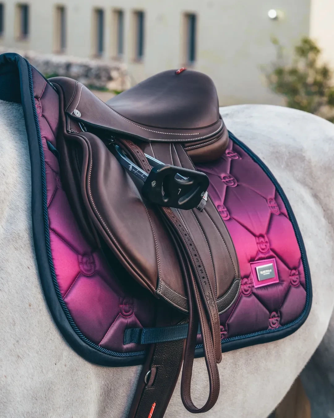 Equestrian Stockholm Jump Saddle Pad Faded Fuchsia - Image 2