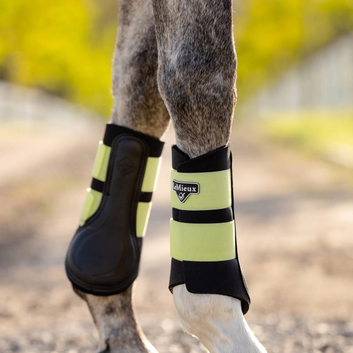 LeMieux Grafter Brushing Boots Kiwi - Image 2